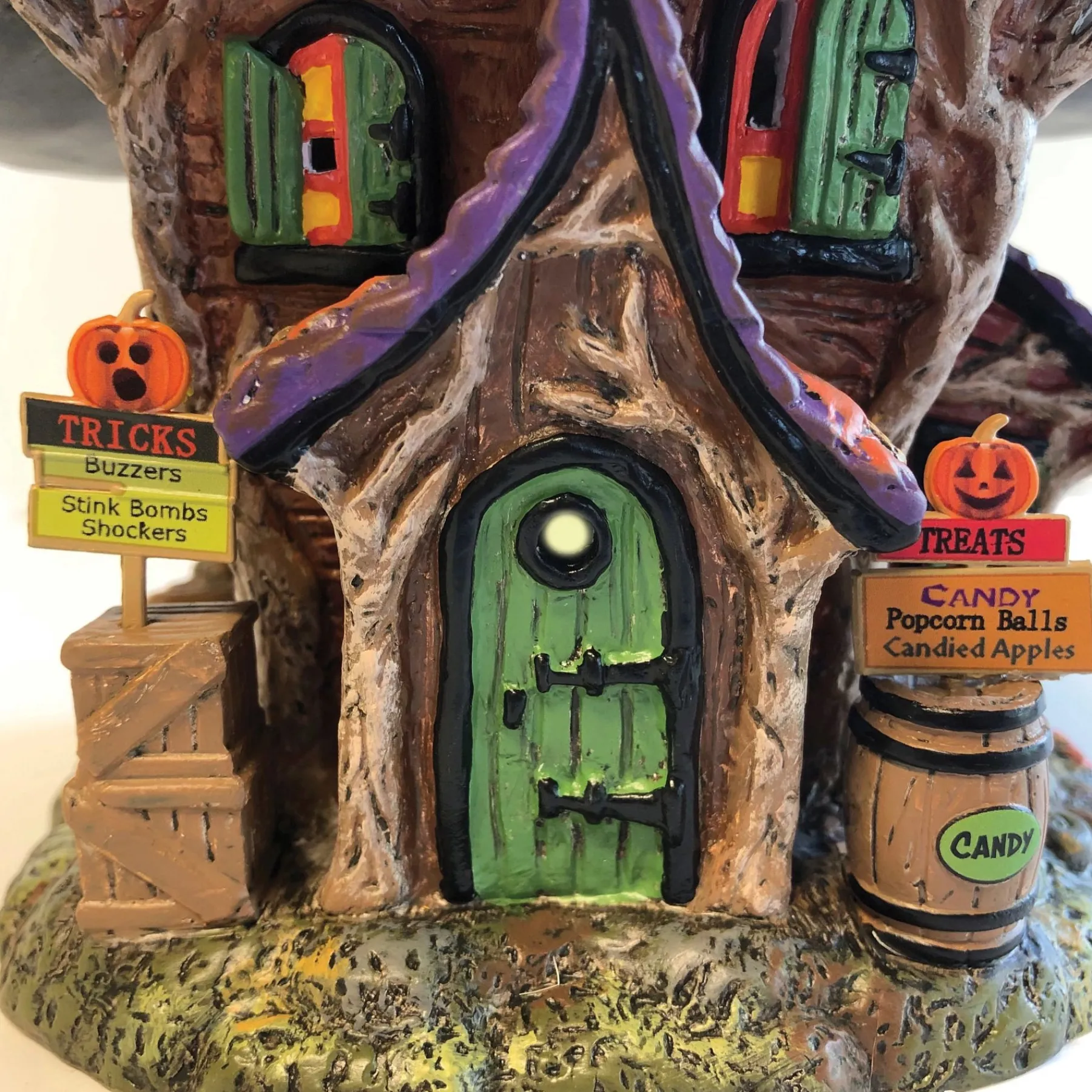 Department 56 Snow Village Halloween>Trixie's Tricks & Treats