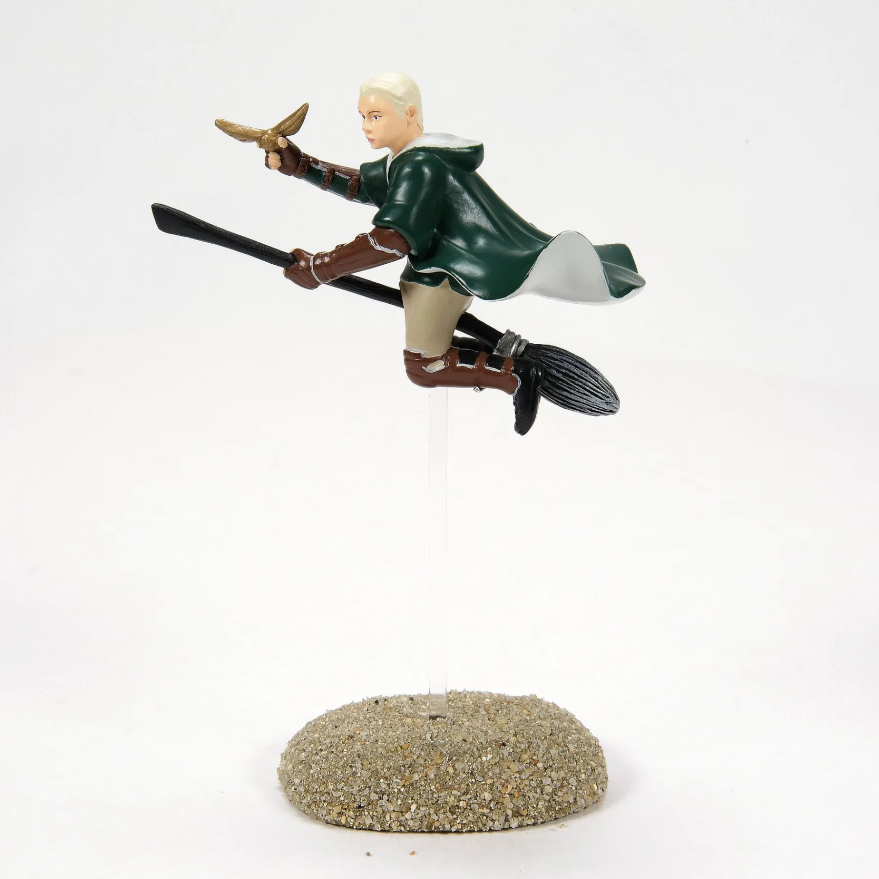 Department 56 Harry Potter™ Village>The Seekers S/2